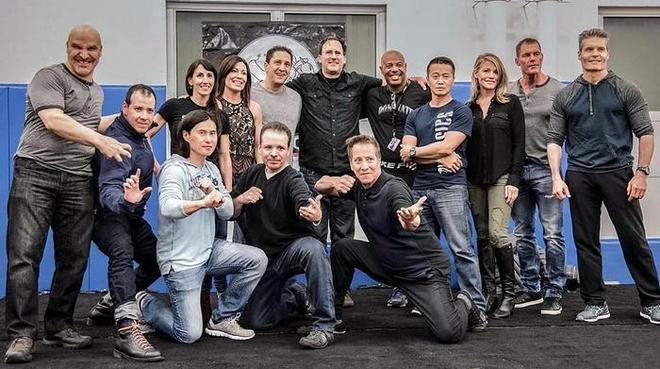 技效果更逼真幕后拍摄人员全都玩真的EVO视讯为了让《真人快打》终结(图12)